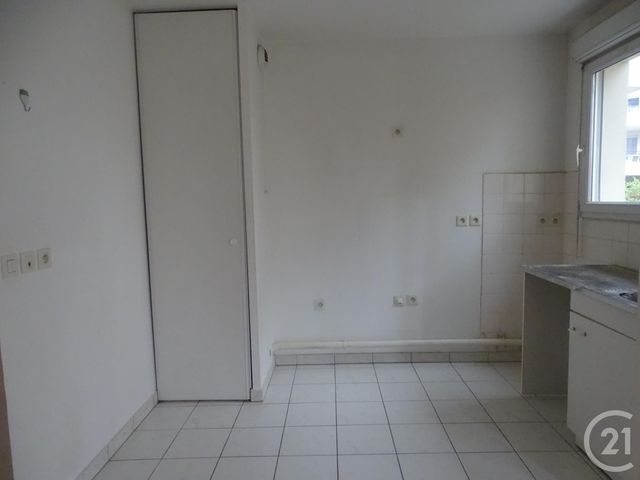 Appartement F1 à louer - 1 pièce - 30.56 m2 - ARGENTEUIL - 95 - ILE-DE-FRANCE - Century 21 Grâce De Dieu Appartement F1 à louer - 1 pièce - 30.56 m2 - ARGENTEUIL - 95 - ILE-DE-FRANCE - Century 21 Grâce De Dieu
