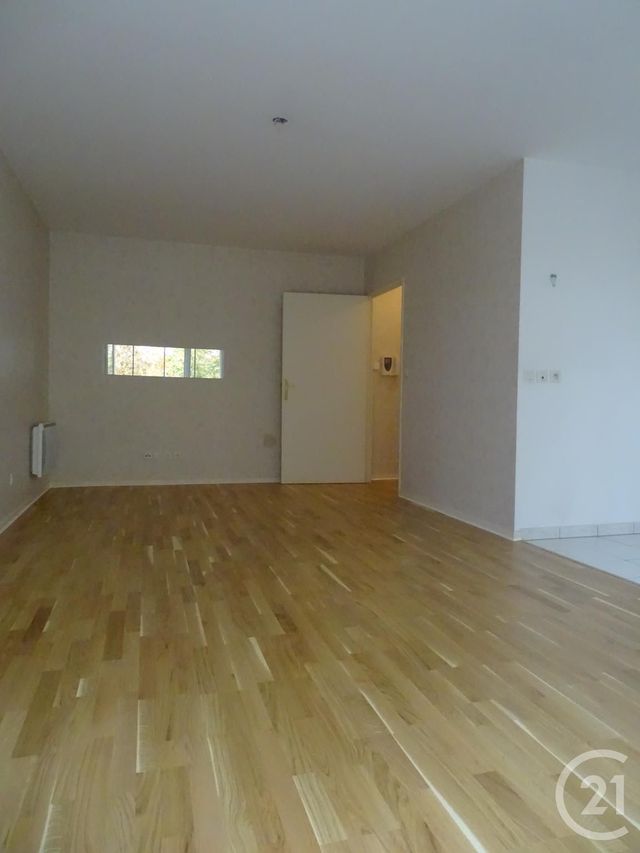 Appartement F1 à louer - 1 pièce - 30.56 m2 - ARGENTEUIL - 95 - ILE-DE-FRANCE - Century 21 Grâce De Dieu Appartement F1 à louer - 1 pièce - 30.56 m2 - ARGENTEUIL - 95 - ILE-DE-FRANCE - Century 21 Grâce De Dieu