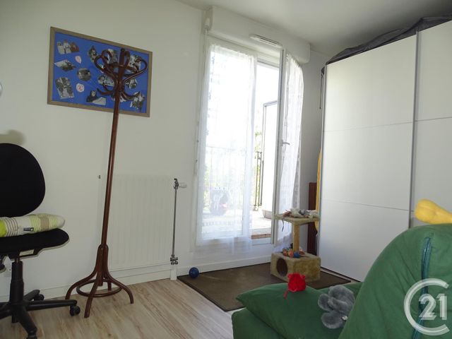 Afficher la photo en grand Appartement F4 à vendre - 4 pièces - 81.03 m2 - ARGENTEUIL - 95 - ILE-DE-FRANCE - Century 21 Grâce De Dieu