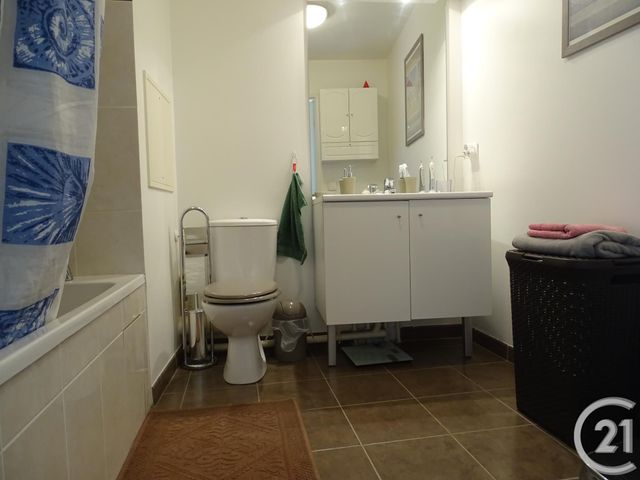 Afficher la photo en grand Appartement F4 à vendre - 4 pièces - 81.03 m2 - ARGENTEUIL - 95 - ILE-DE-FRANCE - Century 21 Grâce De Dieu