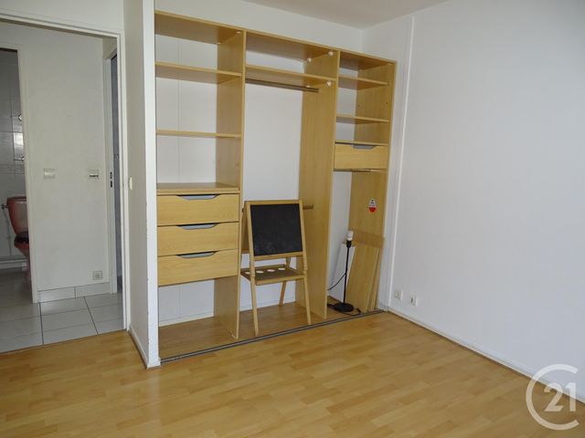 Appartement F2 à vendre - 2 pièces - 50.28 m2 - BEZONS - 95 - ILE-DE-FRANCE - Century 21 Grâce De Dieu Appartement F2 à vendre - 2 pièces - 50.28 m2 - BEZONS - 95 - ILE-DE-FRANCE - Century 21 Grâce De Dieu