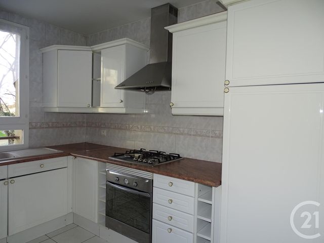 Appartement F2 à vendre - 2 pièces - 50.28 m2 - BEZONS - 95 - ILE-DE-FRANCE - Century 21 Grâce De Dieu Appartement F2 à vendre - 2 pièces - 50.28 m2 - BEZONS - 95 - ILE-DE-FRANCE - Century 21 Grâce De Dieu