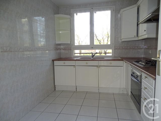 Appartement F2 à vendre - 2 pièces - 50.28 m2 - BEZONS - 95 - ILE-DE-FRANCE - Century 21 Grâce De Dieu Appartement F2 à vendre - 2 pièces - 50.28 m2 - BEZONS - 95 - ILE-DE-FRANCE - Century 21 Grâce De Dieu