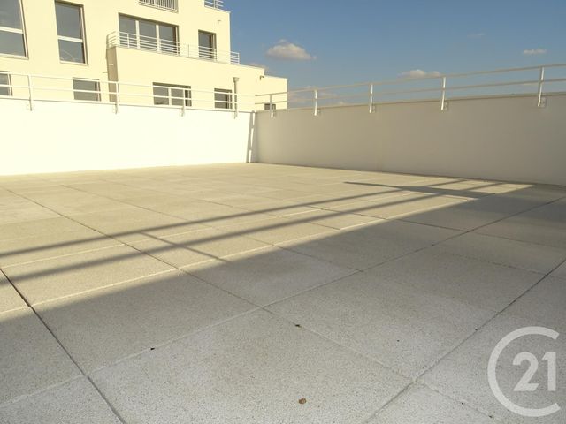 Afficher la photo en grand Appartement F5 à vendre - 5 pièces - 94.0 m2 - BEZONS - 95 - ILE-DE-FRANCE - Century 21 Grâce De Dieu