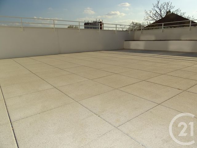 Afficher la photo en grand Appartement F5 à vendre - 5 pièces - 94.0 m2 - BEZONS - 95 - ILE-DE-FRANCE - Century 21 Grâce De Dieu