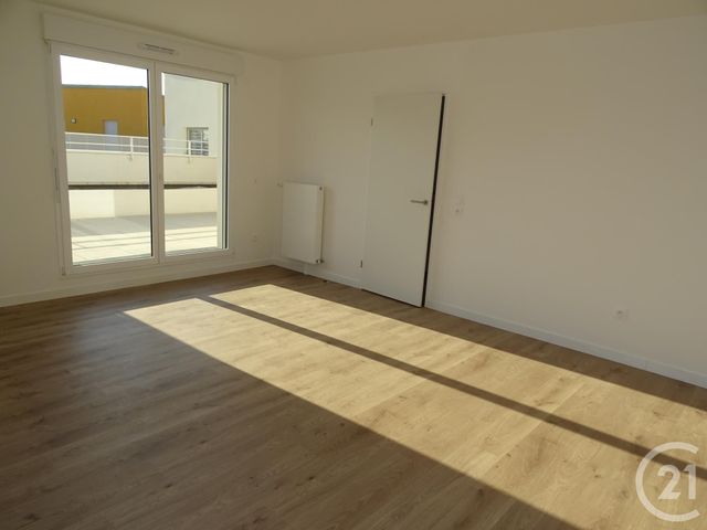 Afficher la photo en grand Appartement F5 à vendre - 5 pièces - 94.0 m2 - BEZONS - 95 - ILE-DE-FRANCE - Century 21 Grâce De Dieu