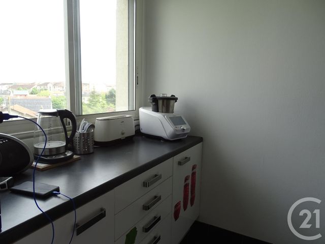 Appartement F3 à vendre - 3 pièces - 60.64 m2 - CARRIERES SUR SEINE - 78 - ILE-DE-FRANCE - Century 21 Grâce De Dieu Appartement F3 à vendre - 3 pièces - 60.64 m2 - CARRIERES SUR SEINE - 78 - ILE-DE-FRANCE - Century 21 Grâce De Dieu