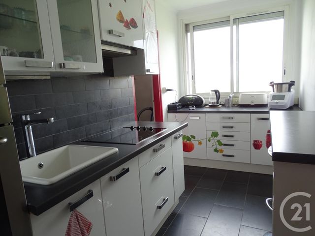 Appartement F3 à vendre - 3 pièces - 60.64 m2 - CARRIERES SUR SEINE - 78 - ILE-DE-FRANCE - Century 21 Grâce De Dieu Appartement F3 à vendre - 3 pièces - 60.64 m2 - CARRIERES SUR SEINE - 78 - ILE-DE-FRANCE - Century 21 Grâce De Dieu