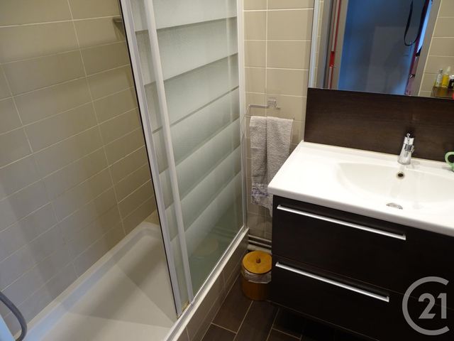 Appartement F3 à vendre - 3 pièces - 60.64 m2 - CARRIERES SUR SEINE - 78 - ILE-DE-FRANCE - Century 21 Grâce De Dieu Appartement F3 à vendre - 3 pièces - 60.64 m2 - CARRIERES SUR SEINE - 78 - ILE-DE-FRANCE - Century 21 Grâce De Dieu