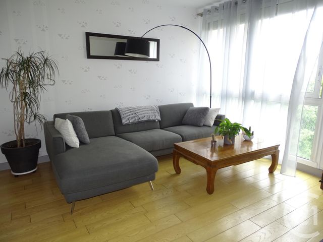 Appartement F3 à vendre - 3 pièces - 60.64 m2 - CARRIERES SUR SEINE - 78 - ILE-DE-FRANCE - Century 21 Grâce De Dieu Appartement F3 à vendre - 3 pièces - 60.64 m2 - CARRIERES SUR SEINE - 78 - ILE-DE-FRANCE - Century 21 Grâce De Dieu