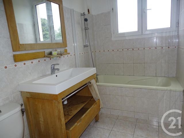Afficher la photo en grand Appartement F3 à vendre - 3 pièces - 50.0 m2 - BEZONS - 95 - ILE-DE-FRANCE - Century 21 Grâce De Dieu
