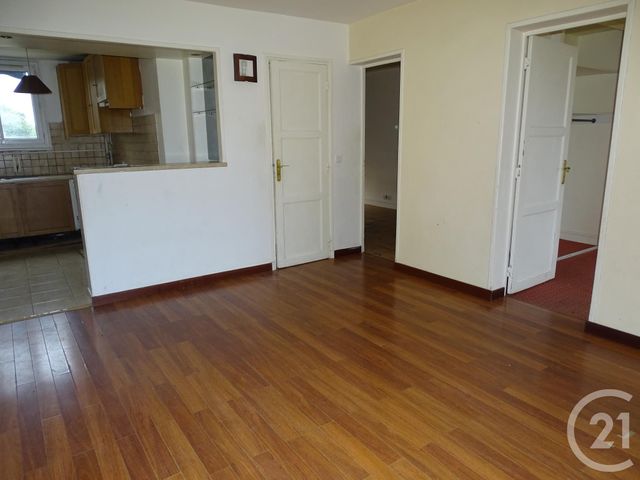 Afficher la photo en grand Appartement F3 à vendre - 3 pièces - 50.0 m2 - BEZONS - 95 - ILE-DE-FRANCE - Century 21 Grâce De Dieu