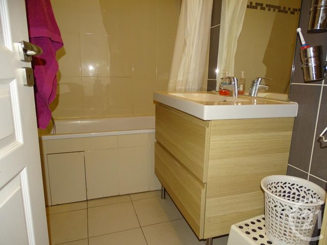 Afficher la photo en grand appartement à vendre - 4 pièces - 73.41 m2 - BEZONS - 95 - ILE-DE-FRANCE - Century 21 Grâce De Dieu