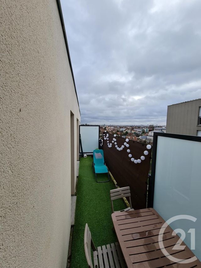 Afficher la photo en grand Appartement F3 à vendre - 3 pièces - 59.0 m2 - ARGENTEUIL - 95 - ILE-DE-FRANCE - Century 21 Grâce De Dieu