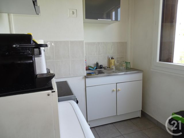 Afficher la photo en grand Appartement F2 à vendre - 2 pièces - 39.8 m2 - BEZONS - 95 - ILE-DE-FRANCE - Century 21 Grâce De Dieu