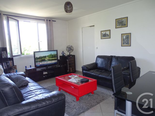 Afficher la photo en grand Appartement F2 à vendre - 2 pièces - 39.8 m2 - BEZONS - 95 - ILE-DE-FRANCE - Century 21 Grâce De Dieu