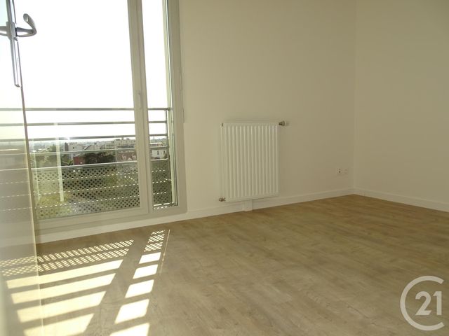 Afficher la photo en grand appartement à vendre - 4 pièces - 86.0 m2 - BEZONS - 95 - ILE-DE-FRANCE - Century 21 Grâce De Dieu