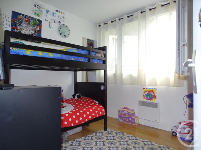 Afficher la photo en grand Appartement F3 à vendre - 3 pièces - 67.4 m2 - BEZONS - 95 - ILE-DE-FRANCE - Century 21 Grâce De Dieu