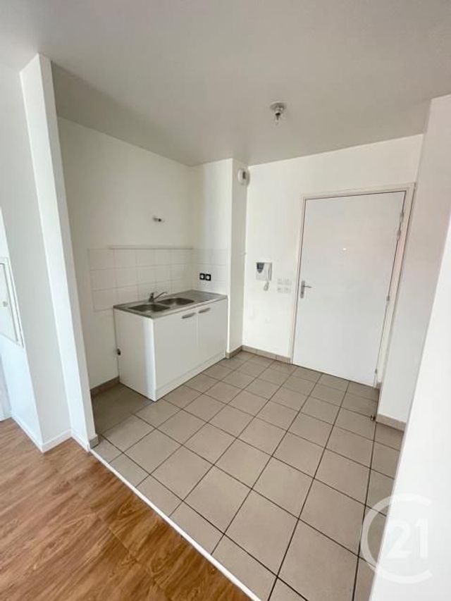 Afficher la photo en grand Appartement F2 à louer - 2 pièces - 38.4 m2 - BEZONS - 95 - ILE-DE-FRANCE - Century 21 Grâce De Dieu