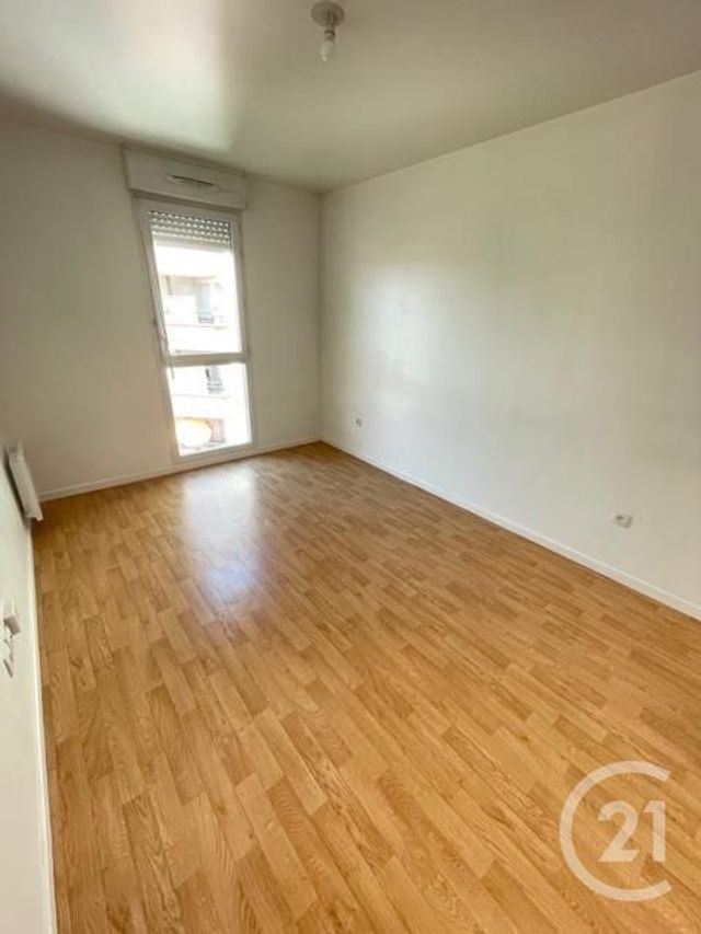 Afficher la photo en grand Appartement F2 à louer - 2 pièces - 38.4 m2 - BEZONS - 95 - ILE-DE-FRANCE - Century 21 Grâce De Dieu