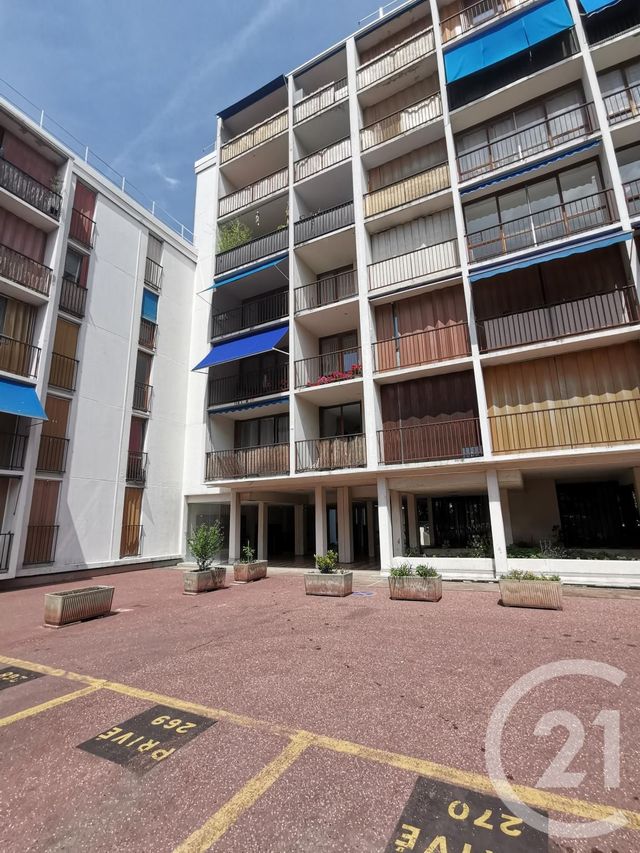 Afficher la photo en grand Appartement F2 à louer - 2 pièces - 48.5 m2 - BEZONS - 95 - ILE-DE-FRANCE - Century 21 Grâce De Dieu