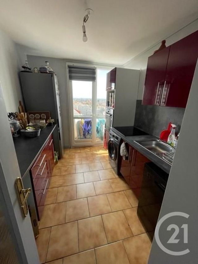 Afficher la photo en grand Appartement F2 à louer - 2 pièces - 48.5 m2 - BEZONS - 95 - ILE-DE-FRANCE - Century 21 Grâce De Dieu