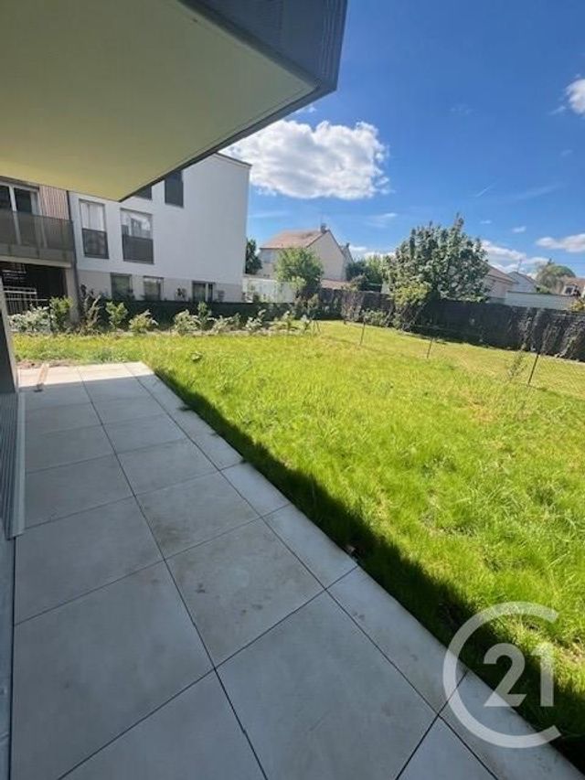 Appartement F3 à louer - 3 pièces - 64.14 m2 - CONFLANS STE HONORINE - 78 - ILE-DE-FRANCE - Century 21 Grâce De Dieu